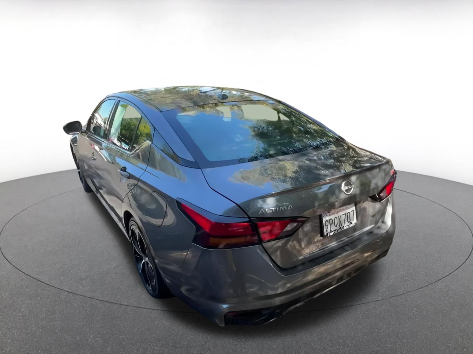 Used 2025 Nissan Altima 2.5 SR image 15