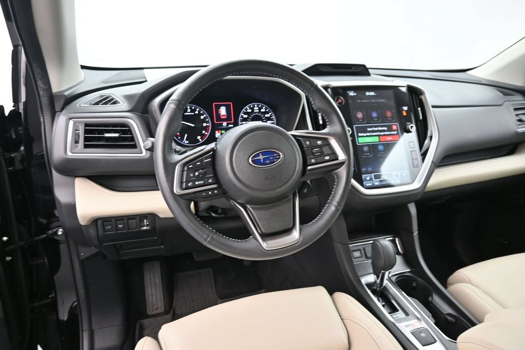 Used 2023 Subaru Ascent Limited w/ Technology Package AWD/4WD image 19