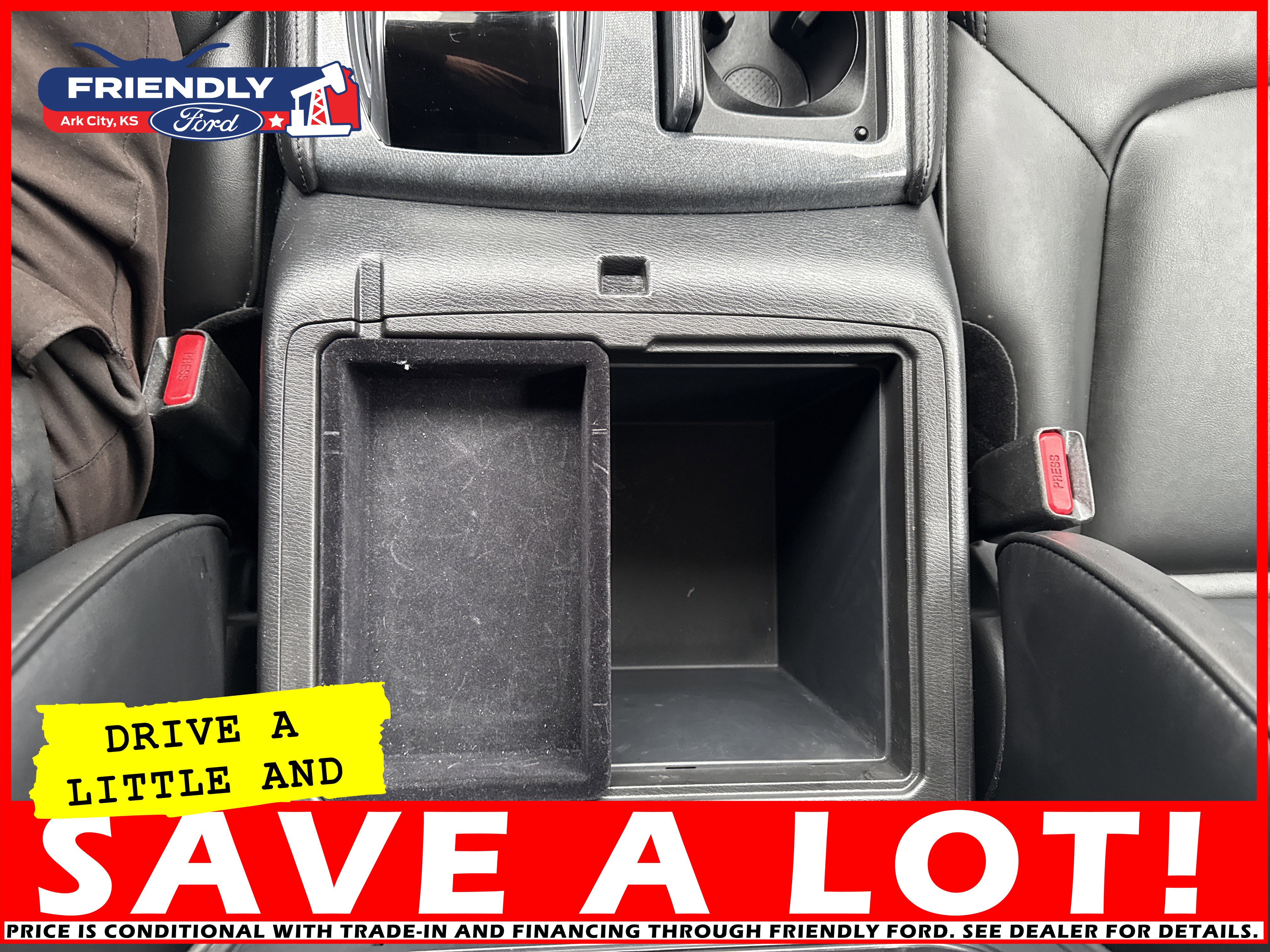 Used 2024 Nissan Armada SV image 35