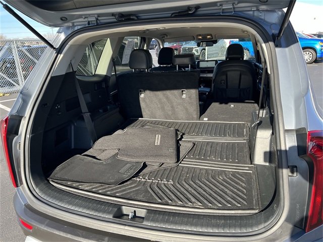 Used 2022 Kia Telluride LX image 18