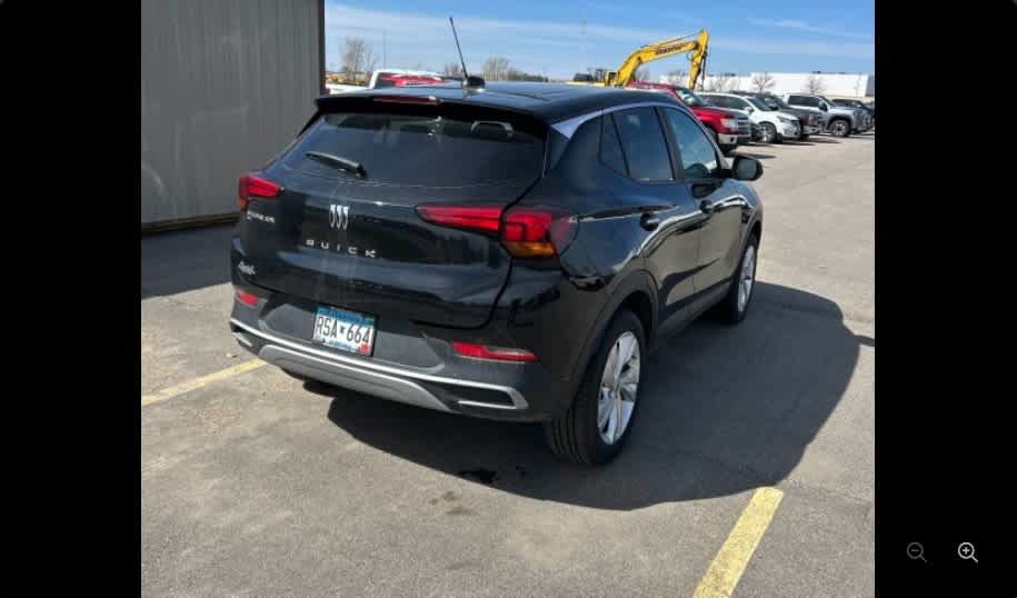 Used 2025 Buick Encore GX Preferred w/ Comfort Package AWD/4WD image 11
