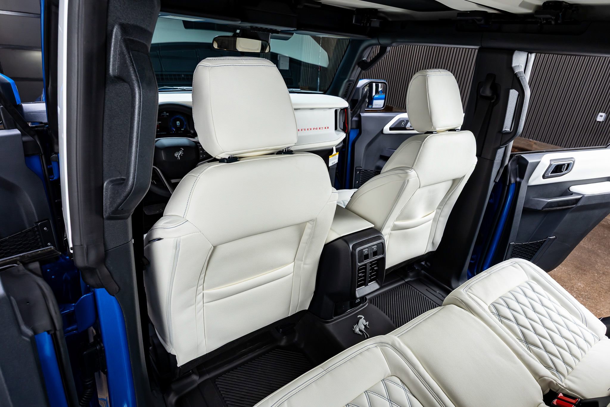Used 2026 Ford Bronco Heritage Edition AWD/4WD image 31