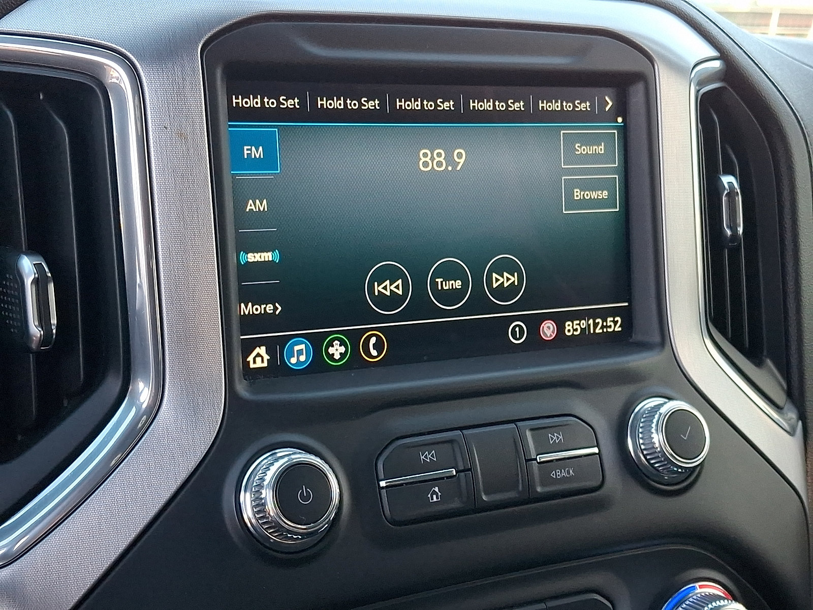 Used 2021 GMC Sierra 1500 Elevation w/ X31 Off-Road Package AWD/4WD image 19