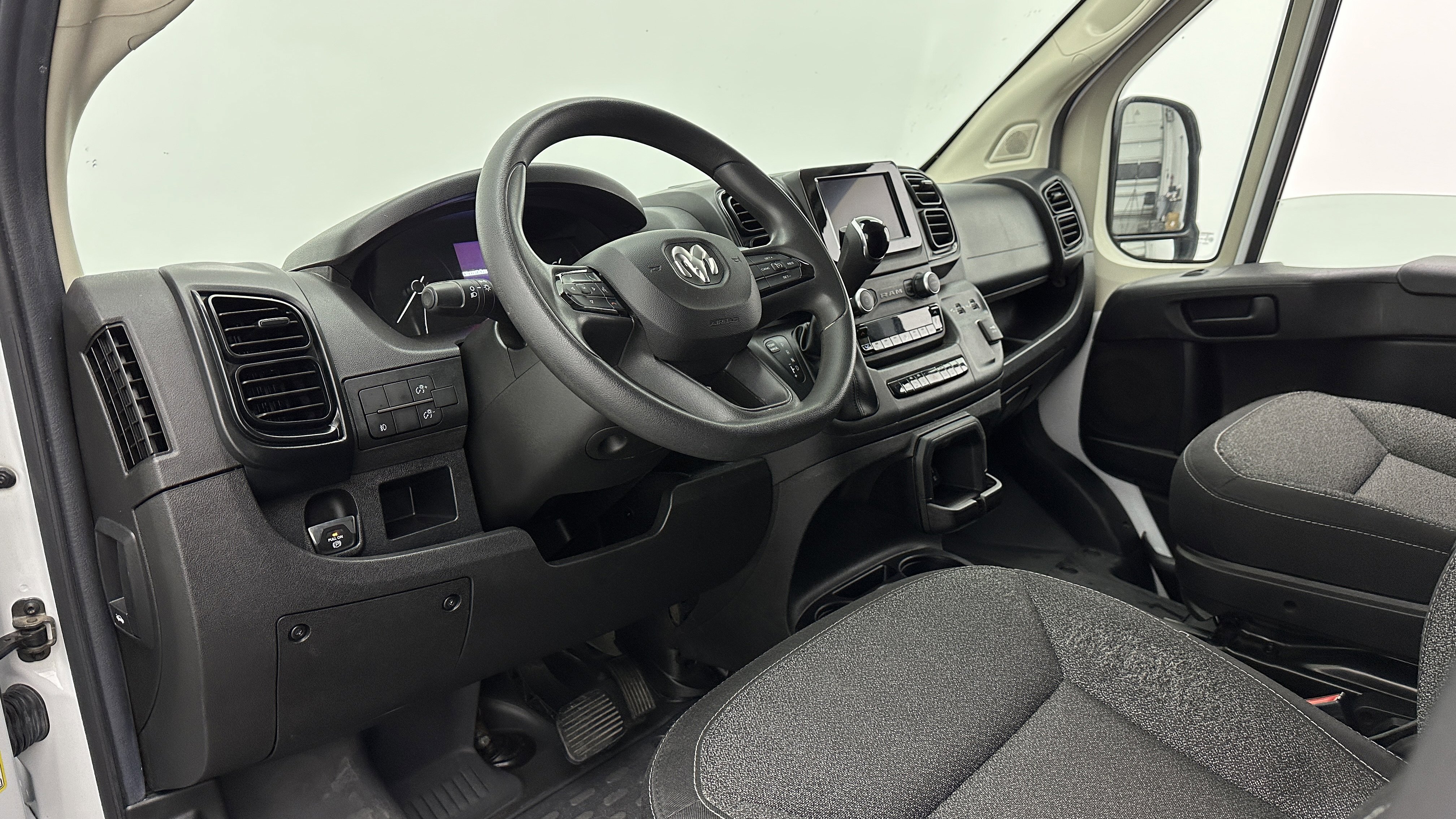 Used 2022 RAM ProMaster 3500 w/ Driver Convenience Group image 8