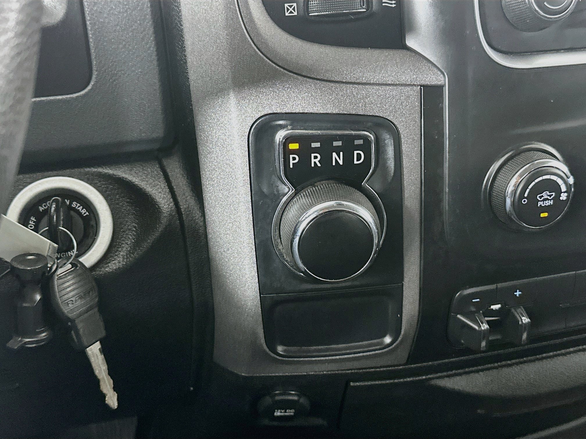 Used 2019 RAM 1500 Tradesman w/ Chrome Appearance Group RWD image 23