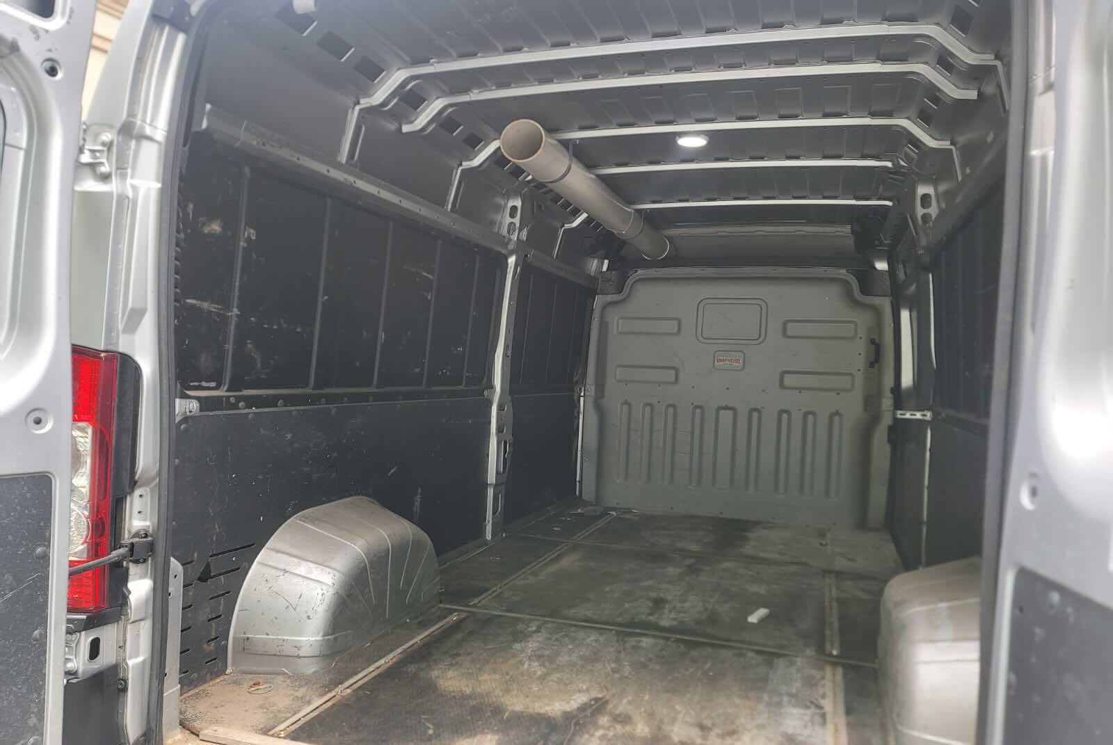 Used 2019 RAM ProMaster 2500 w/ Interior Convenience Group FWD image 13