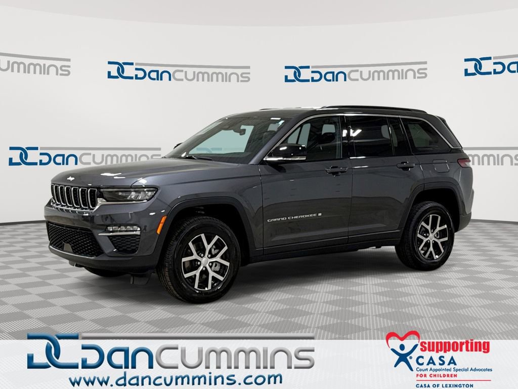 Used 2025 Jeep Grand Cherokee Limited image 1