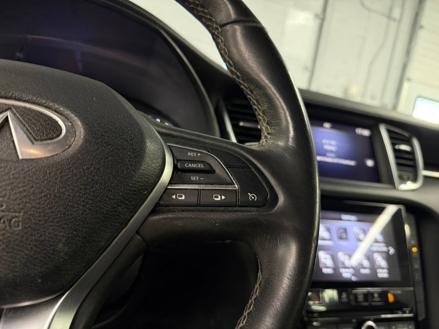 Used 2021 INFINITI QX50 Pure AWD/4WD image 25