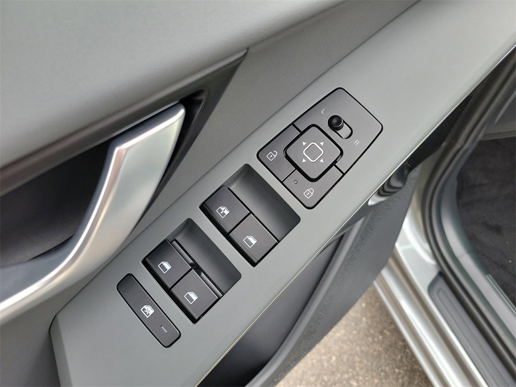 New 2026 Kia Niro EX image 20