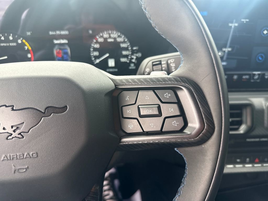 Used 2025 Ford Mustang Dark Horse image 28