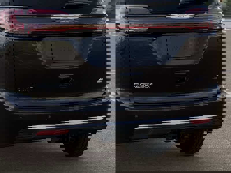 New 2026 Chrysler Pacifica Pinnacle image 13