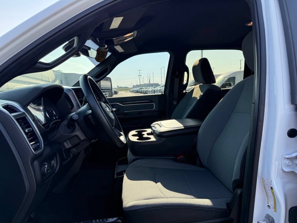 Used 2023 RAM 2500 Big Horn w/ Level 1 Equipment Group AWD/4WD image 5