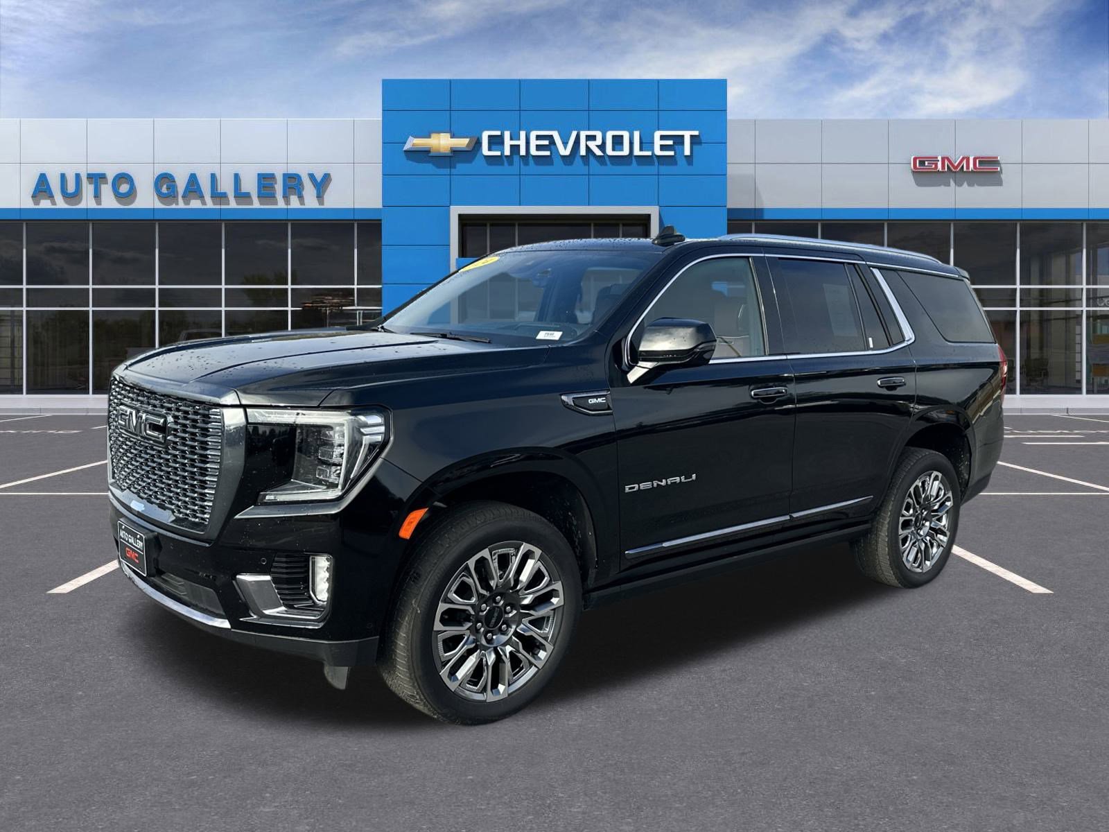 Certified 2024 GMC Yukon Denali Ultimate image 1