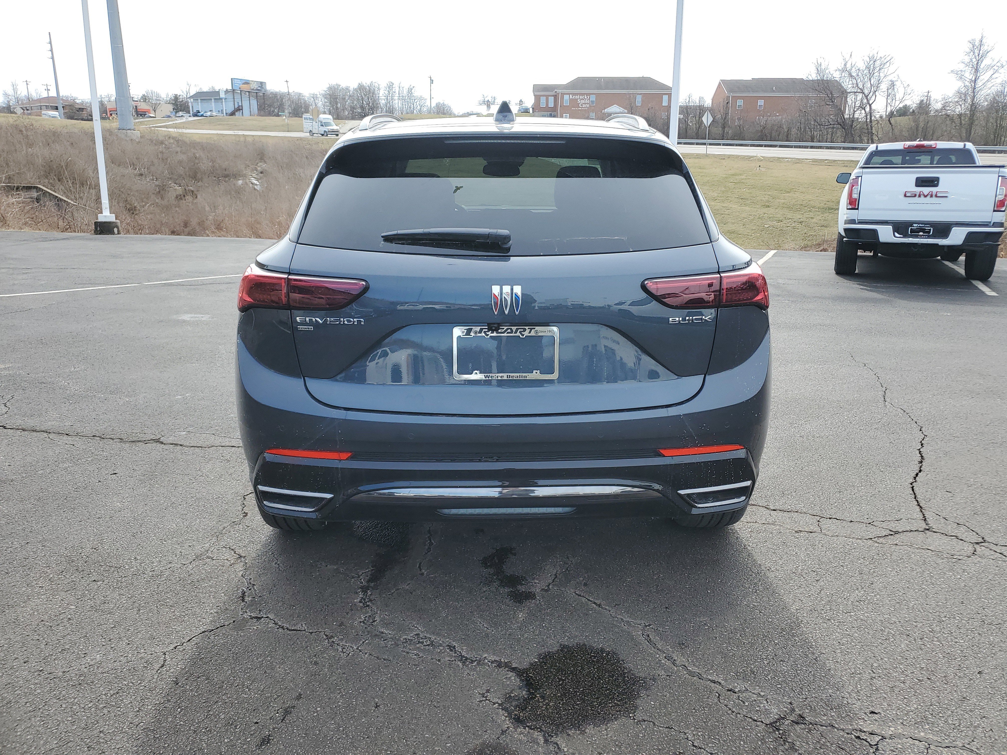 New 2026 Buick Enclave Preferred w/ Power Package FWD image 5