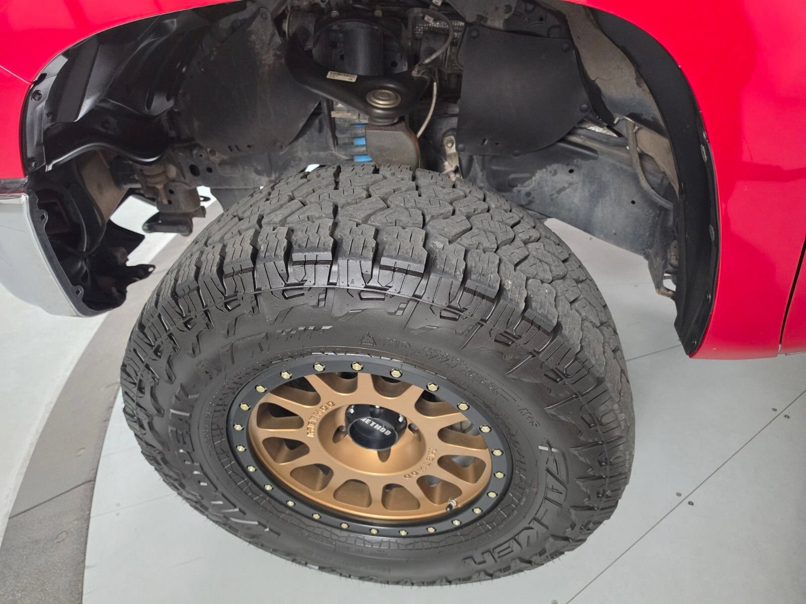 Used 2020 Toyota Tundra SR5 w/ TRD Off-Road Package AWD/4WD image 9