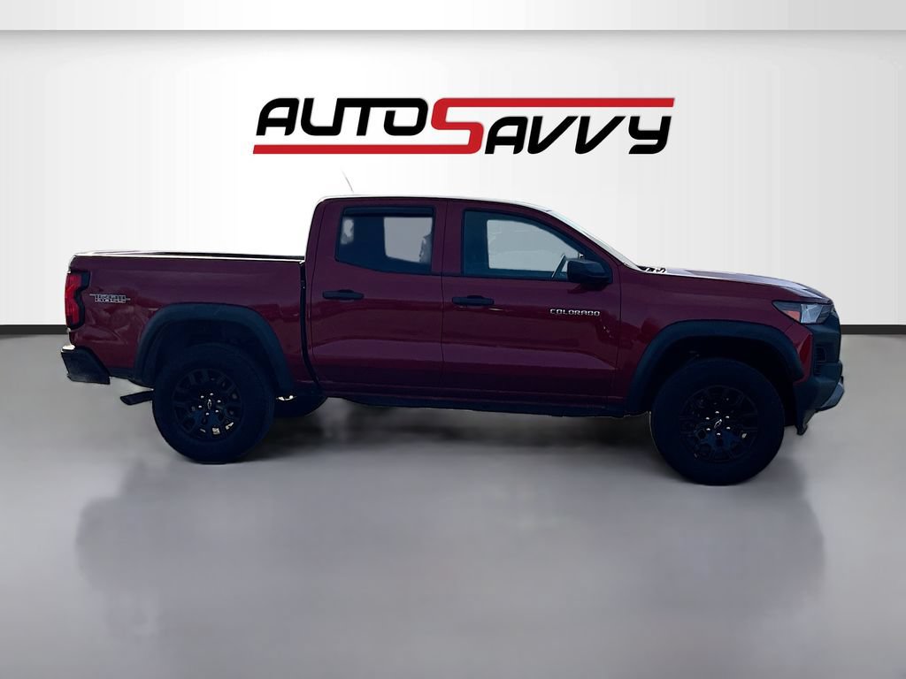Used 2024 Chevrolet Colorado Trail Boss w/ Advanced Trailering Package AWD/4WD image 8