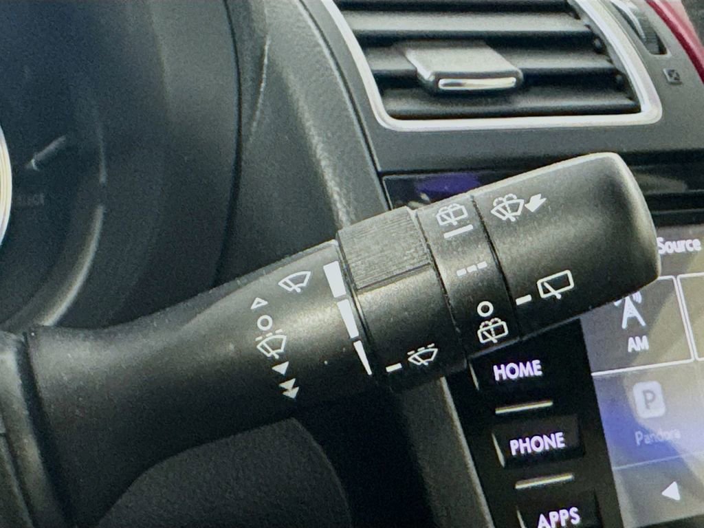 Used 2016 Subaru Crosstrek 2.0i Premium image 13