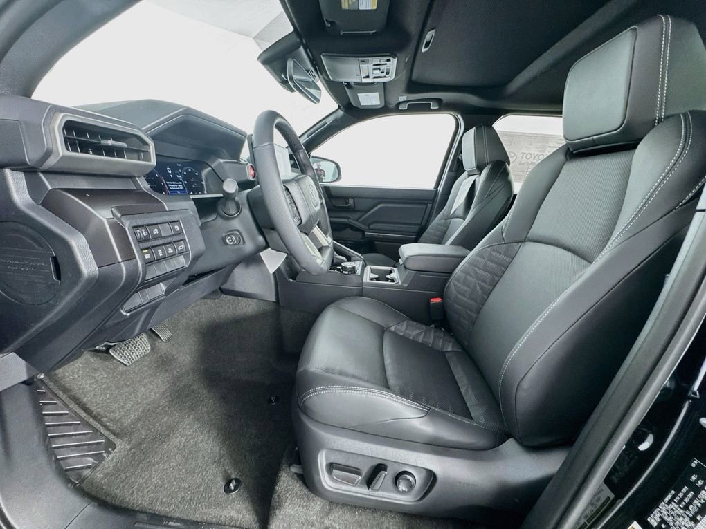 New 2026 Toyota 4Runner TRD Off-Road Premium AWD/4WD image 11