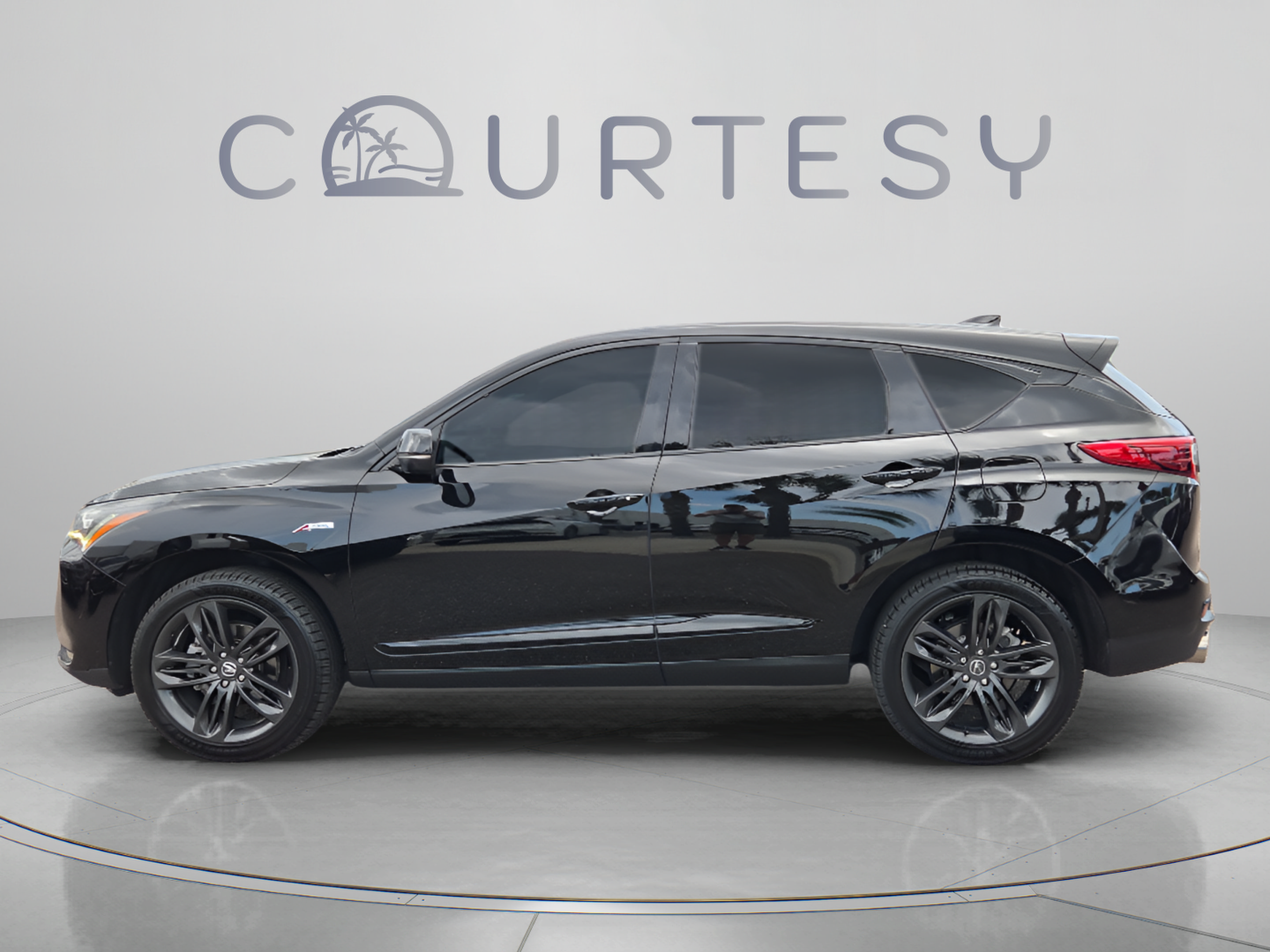 Used 2022 Acura RDX A-Spec AWD/4WD image 2