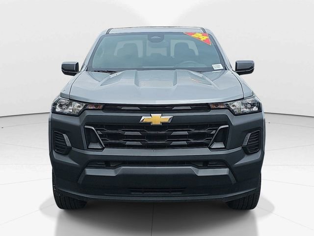 Used 2024 Chevrolet Colorado W/T image 8