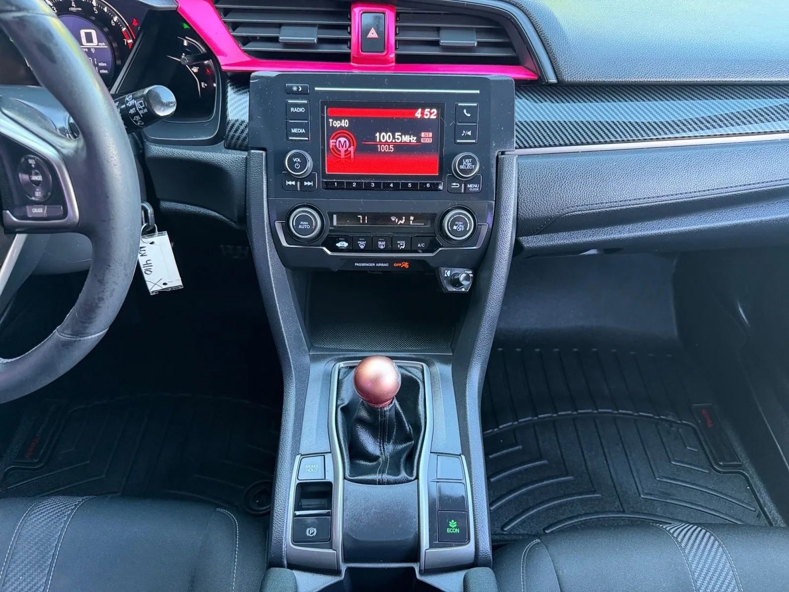 Used 2017 Honda Civic Sport image 11