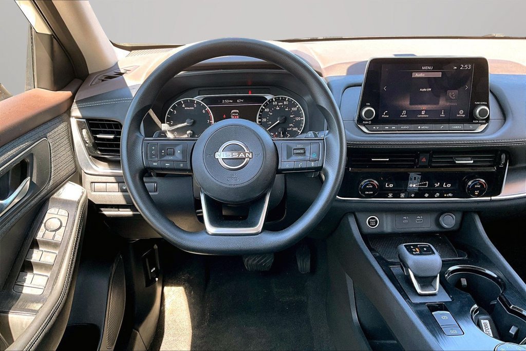 Used 2023 Nissan Rogue SV AWD/4WD image 8