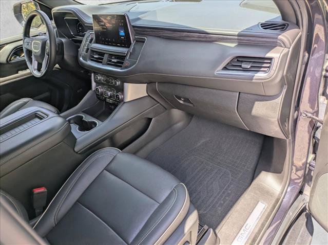 Used 2023 GMC Yukon SLT AWD/4WD image 24