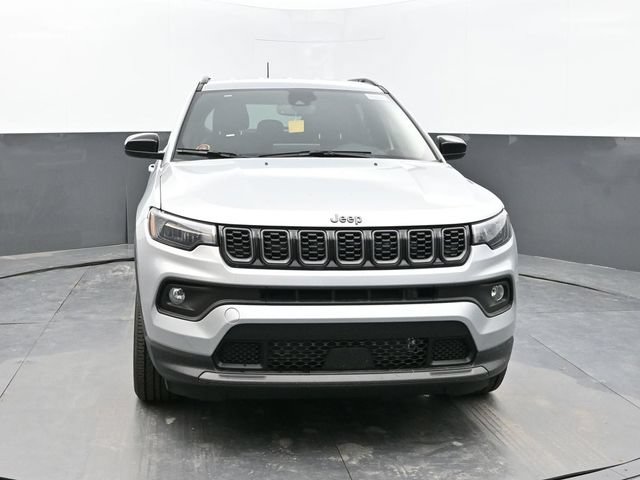 New 2025 Jeep Compass Latitude w/ Convenience Group AWD/4WD image 8