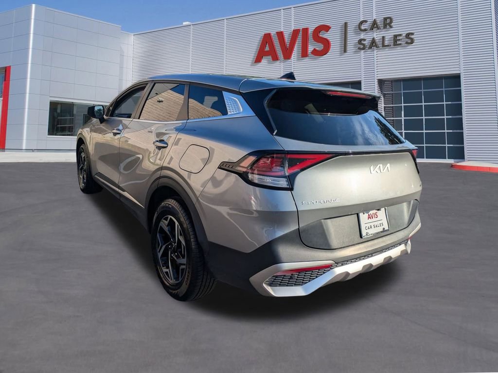 Used 2024 Kia Sportage LX image 9