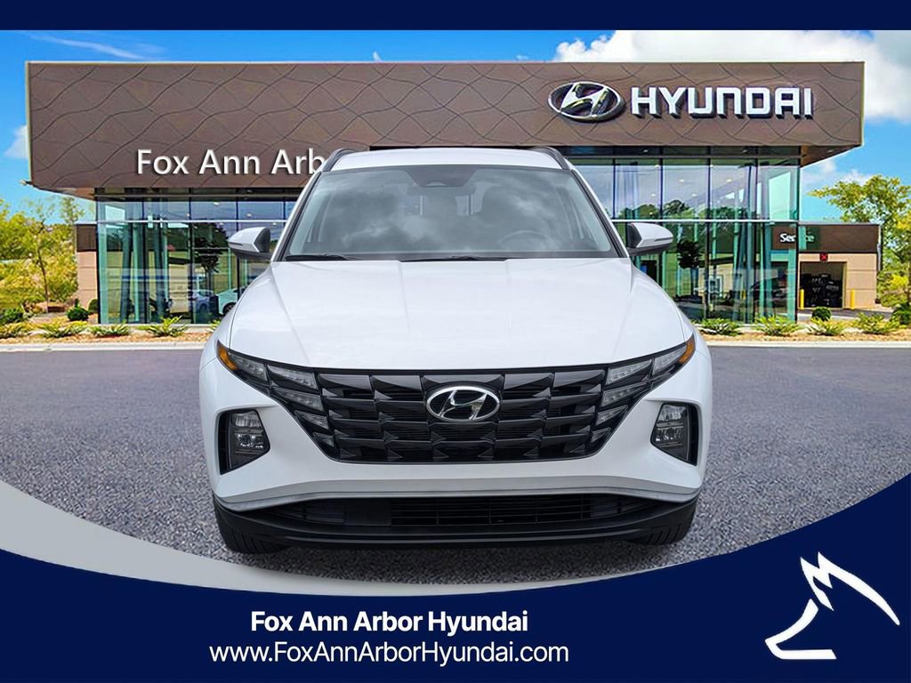 Certified 2023 Hyundai Tucson SEL w/ Winter Package AWD/4WD image 8
