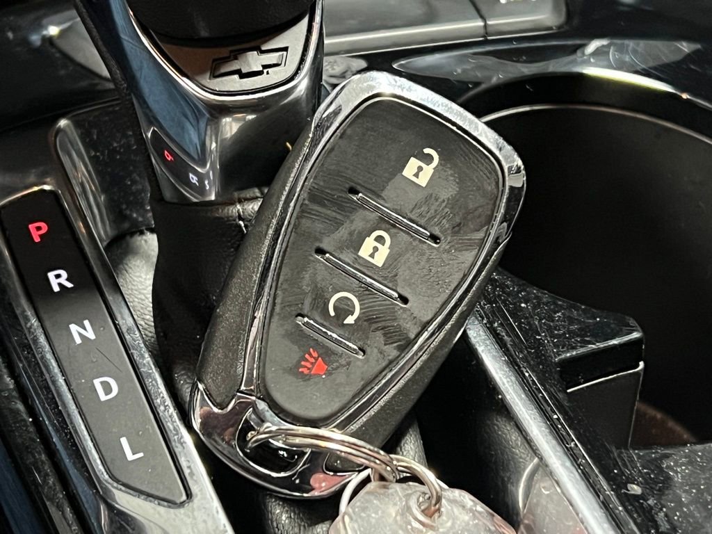 Used 2025 Chevrolet Trax LT image 34