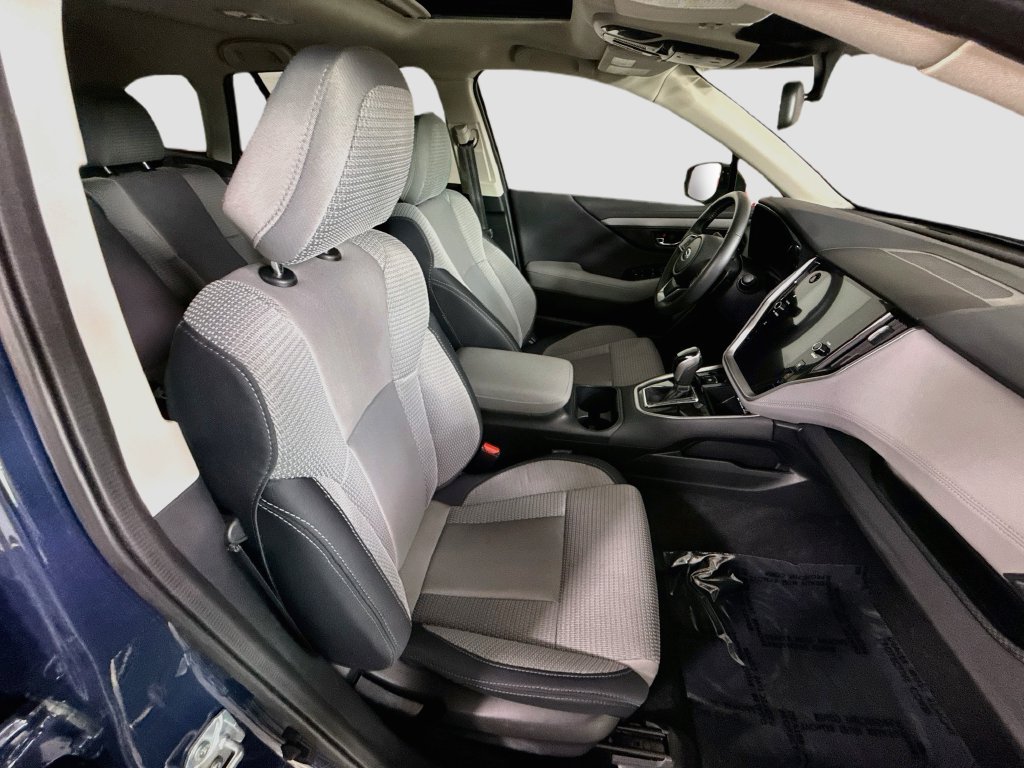 Certified 2025 Subaru Outback Premium AWD/4WD image 34