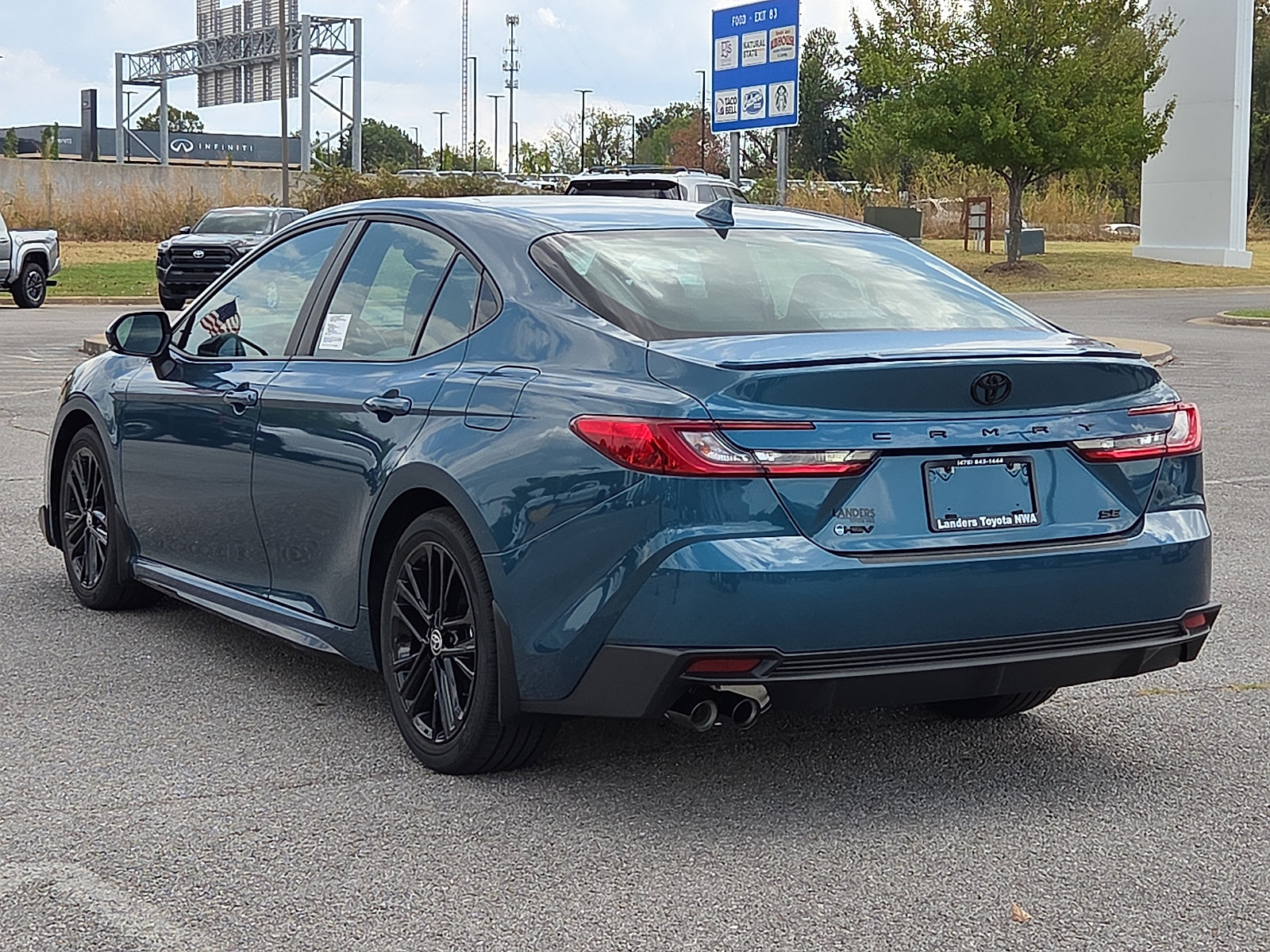New 2026 Toyota Camry SE FWD image 3