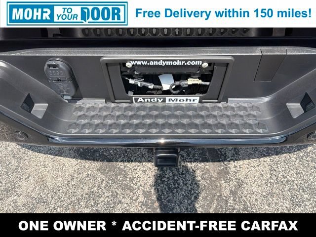 Used 2025 Chevrolet Colorado Z71 w/ Midnight Edition AWD/4WD image 6