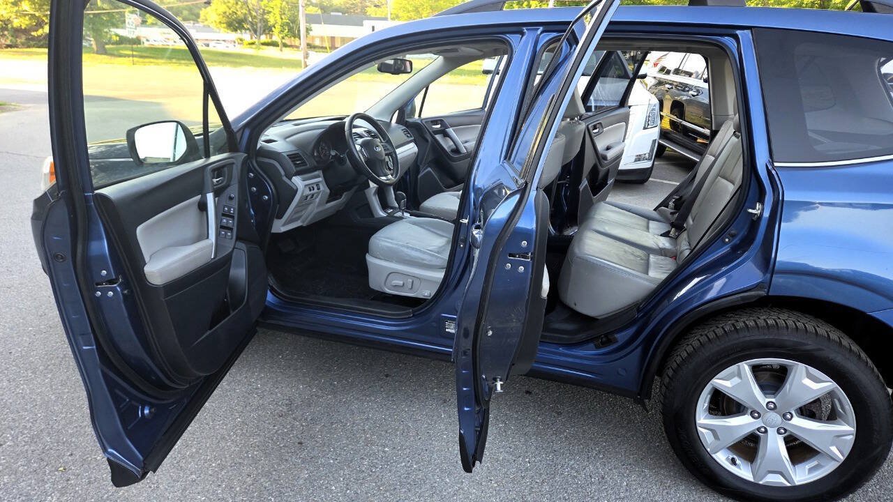 Used 2014 Subaru Forester 2.5i Limited AWD/4WD image 24