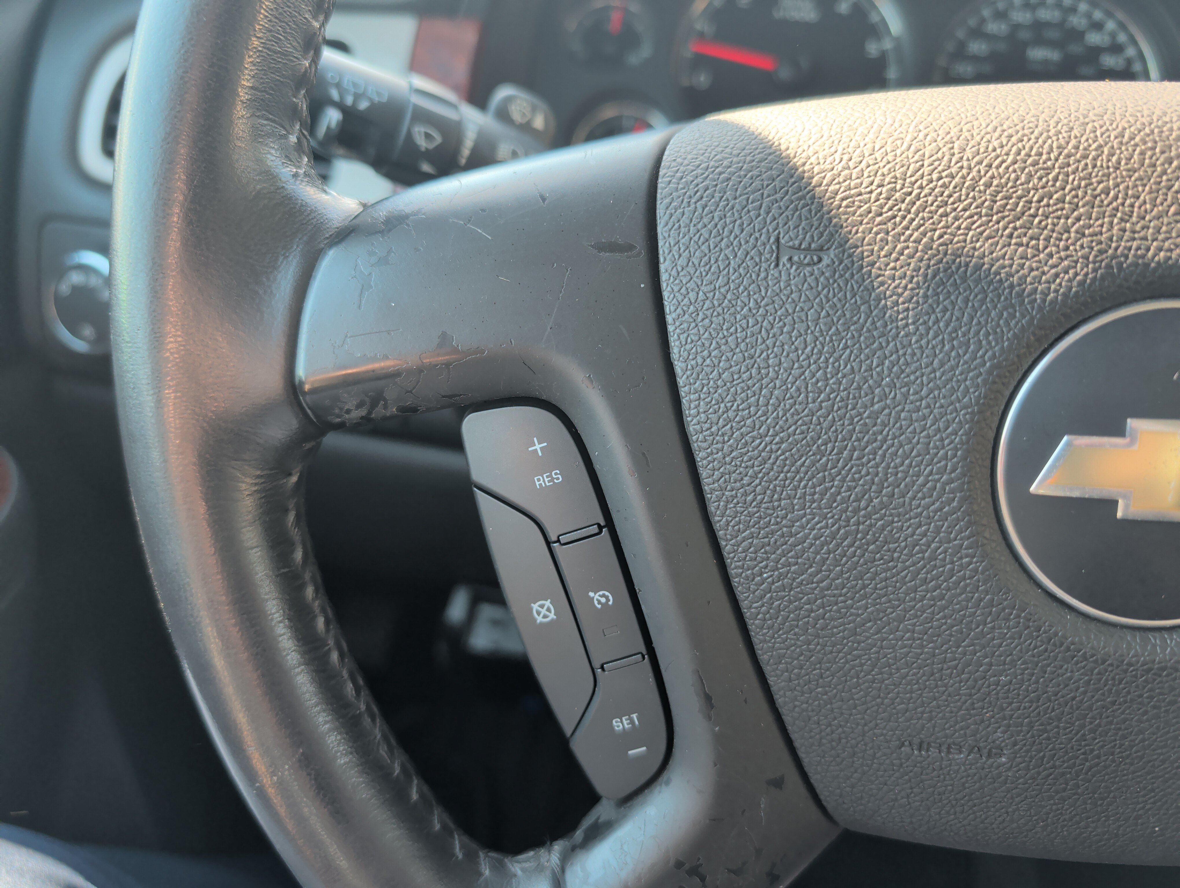 Used 2010 Chevrolet Suburban LT AWD/4WD image 35
