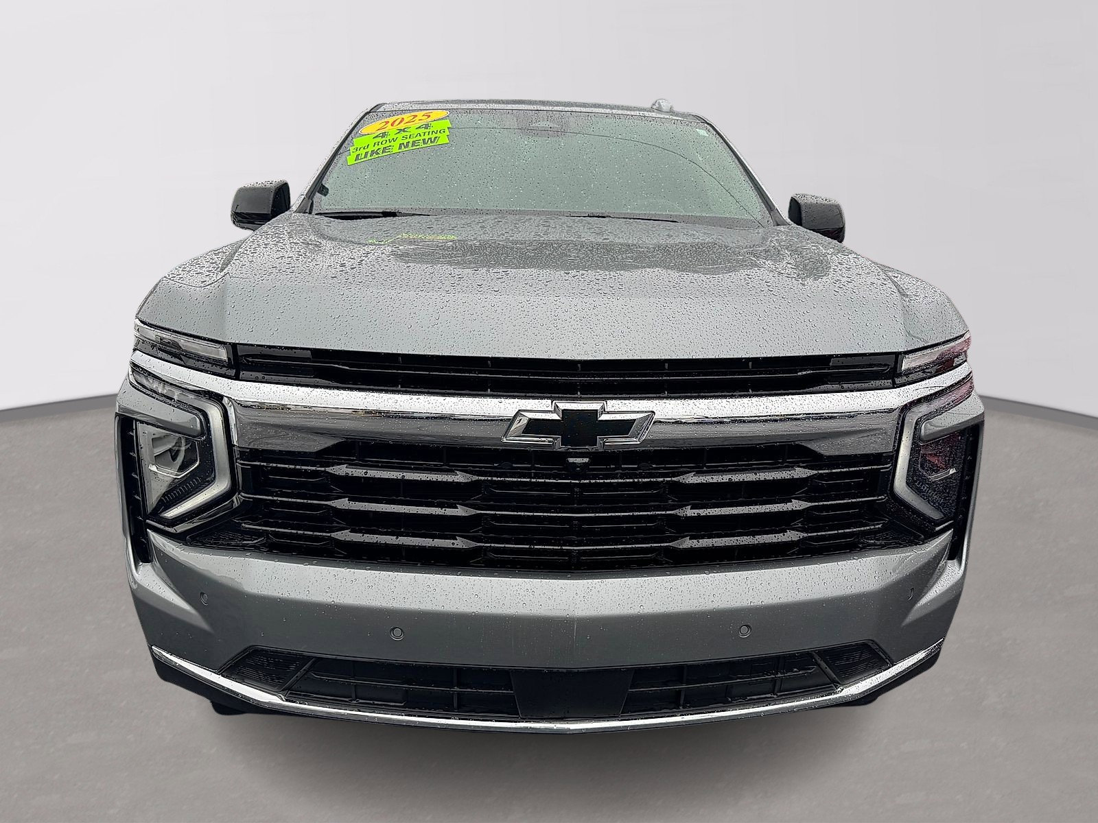 Used 2025 Chevrolet Suburban LS w/ LPO, Dark Essentials Package AWD/4WD image 2