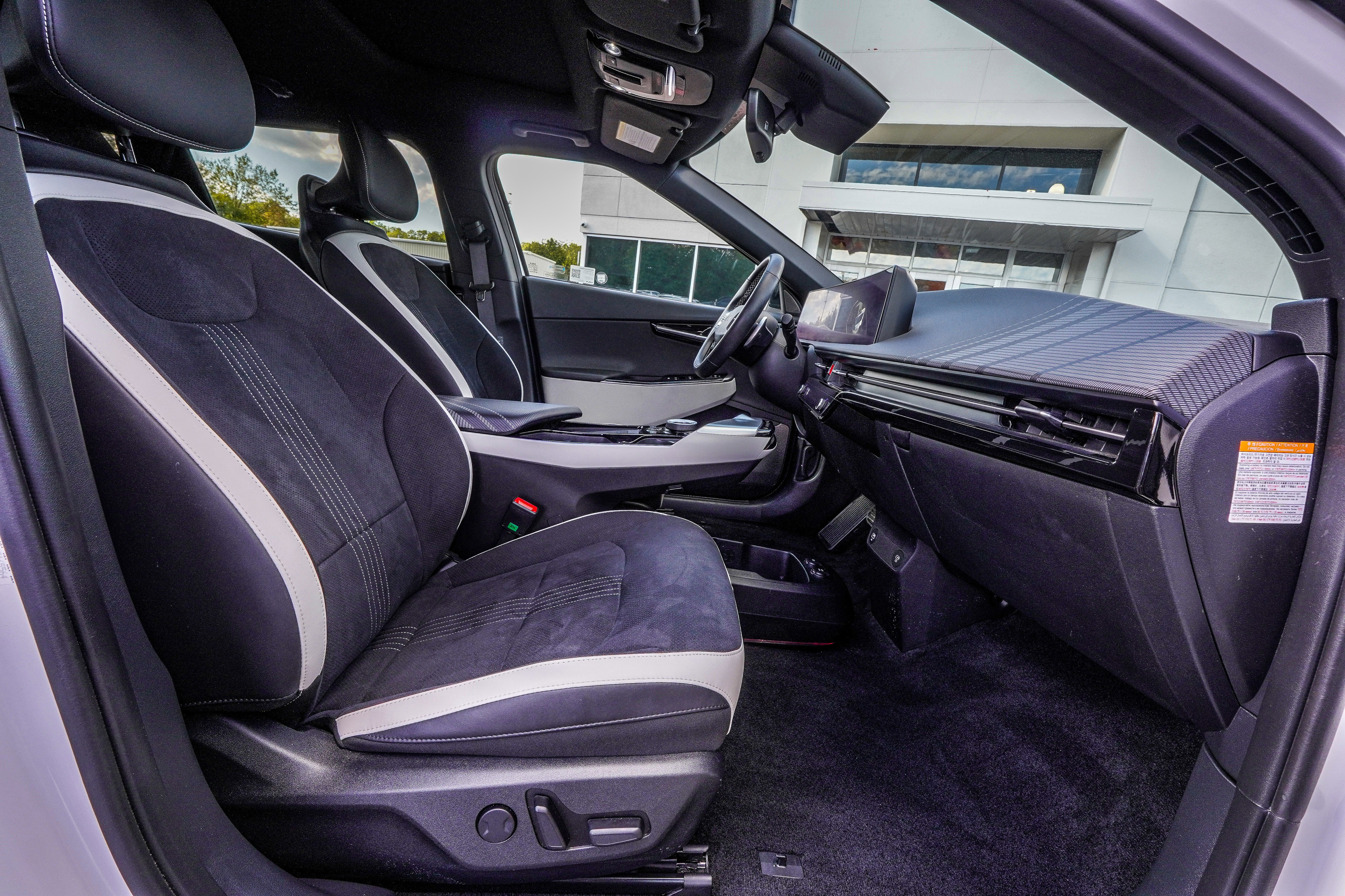 Used 2024 Kia EV6 GT-Line image 35