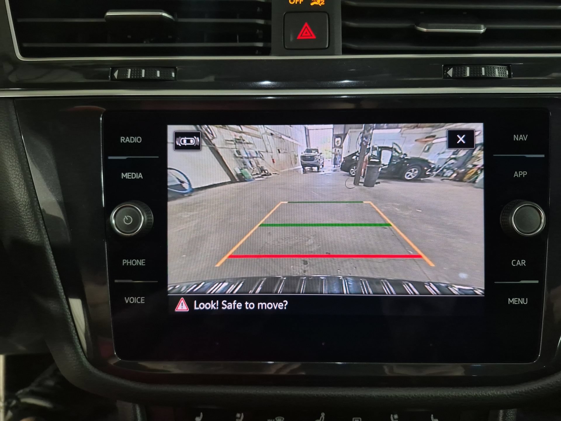 Used 2024 Volkswagen Tiguan SEL R-Line AWD/4WD image 16