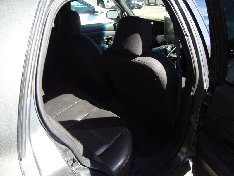 Used 2009 Ford Crown Victoria Police Interceptor RWD image 5