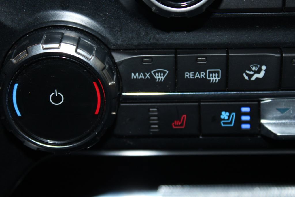 Used 2023 Ford F150 Lariat w/ Max Trailer Tow Package image 48