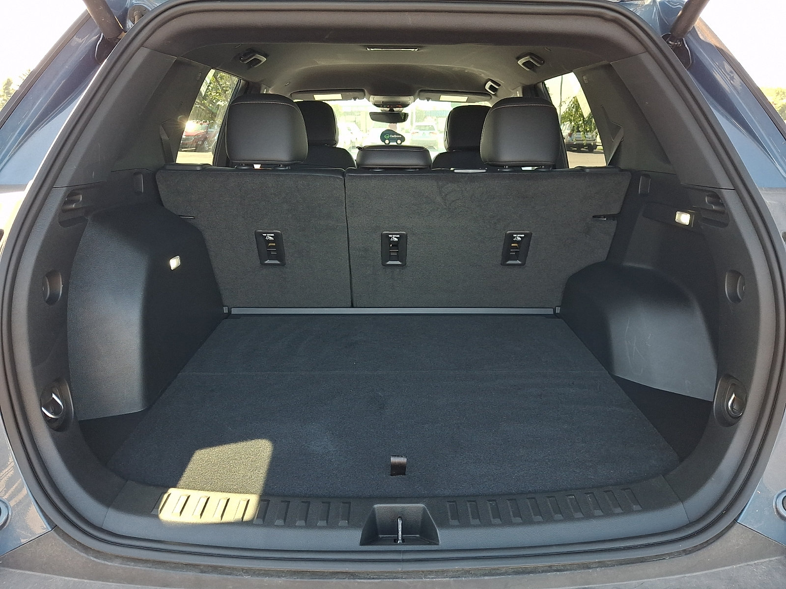 Certified 2025 Chevrolet Equinox LT w/ Convenience Package II AWD/4WD image 29