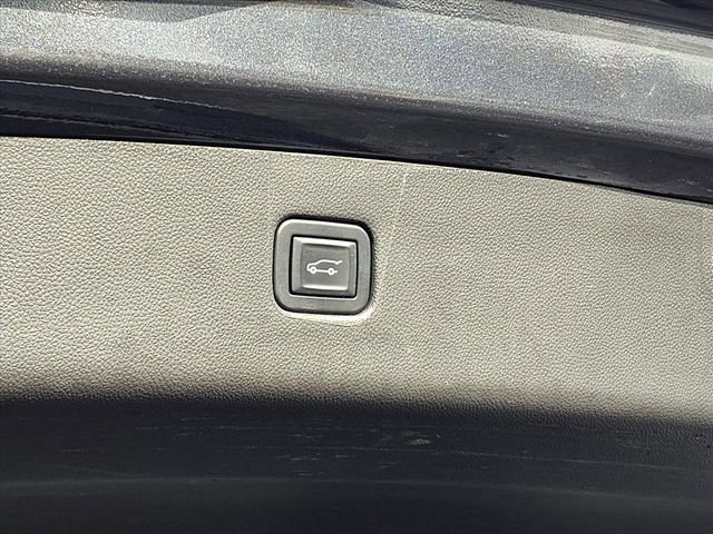 Used 2022 Chevrolet Blazer LT image 19