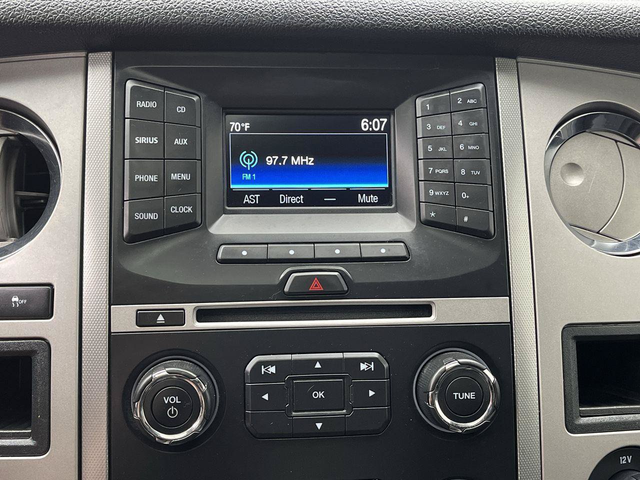 Used 2017 Ford Expedition XLT AWD/4WD image 20