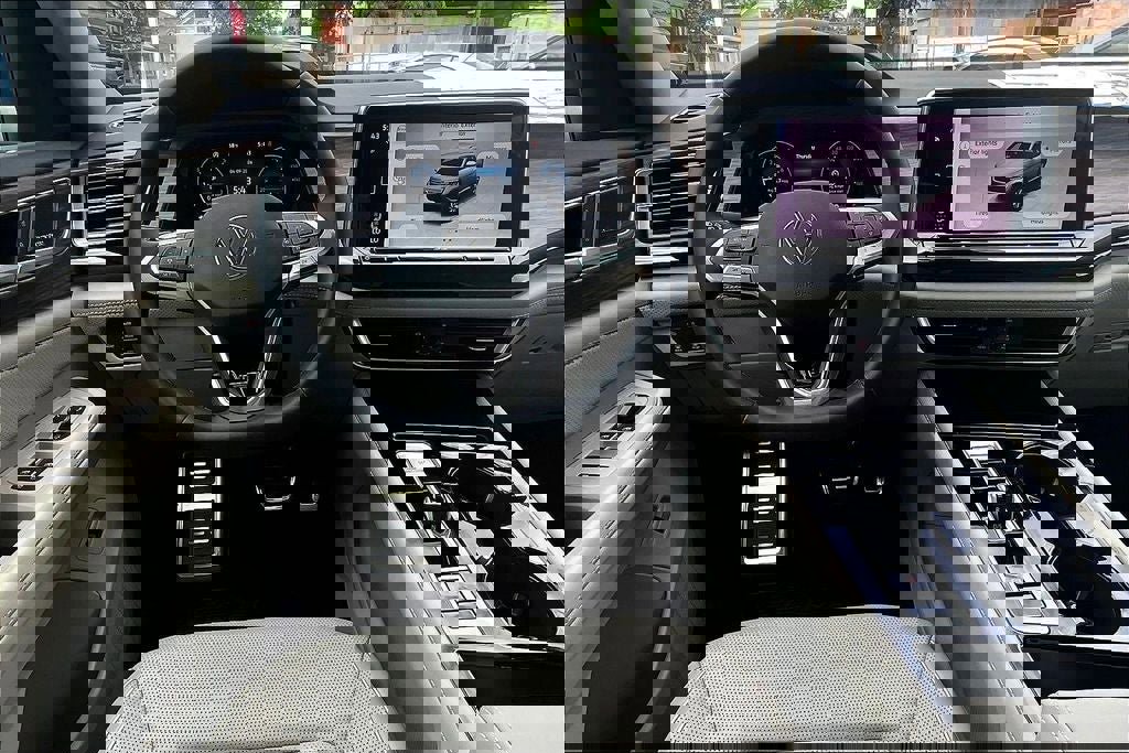 New 2026 Volkswagen Atlas SEL Premium R-Line image 4