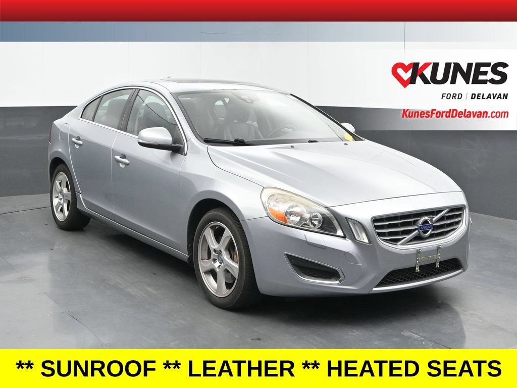 Used 2013 Volvo S60 T5 FWD image 1