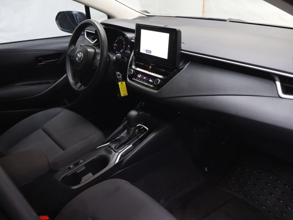 Used 2024 Toyota Corolla LE FWD image 11