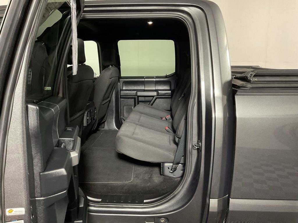 Used 2018 Ford F150 XLT w/ Equipment Group 302A Luxury AWD/4WD image 33