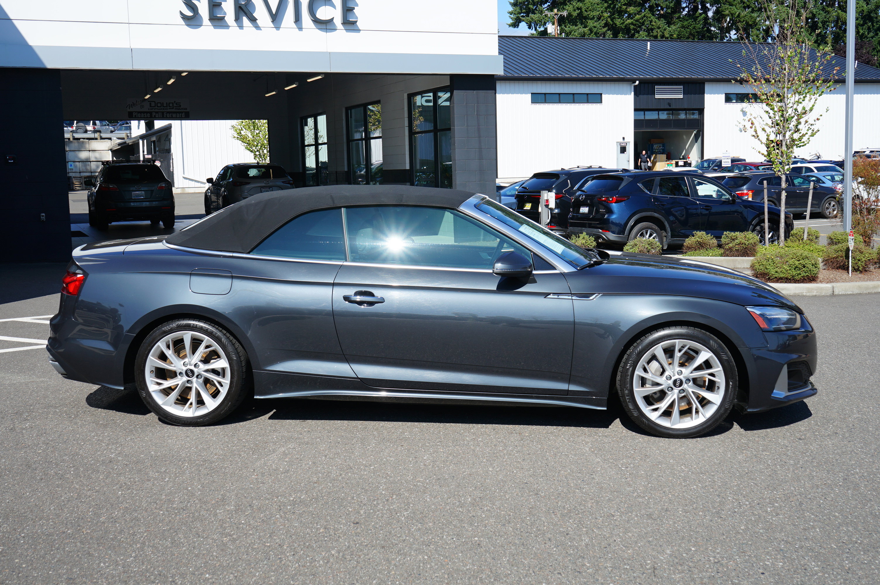 Used 2022 Audi A5 2.0T Premium image 2
