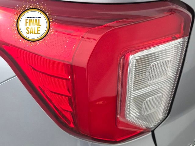 Used 2021 Ford Explorer XLT w/ Equipment Group 202A image 13